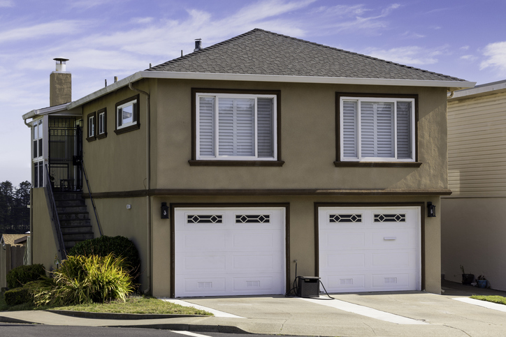 Optimizing Your Website by Advertising for Garage Doors Conversions